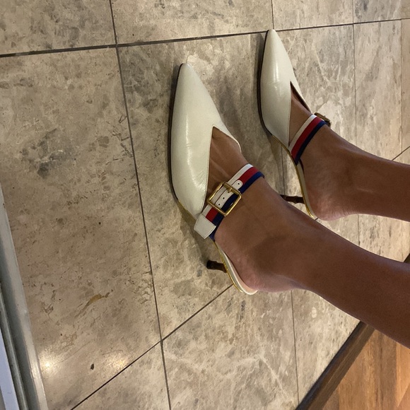 Authentic Gucci Leather Kitten bamboo heel, Strap White Blue Red size 37 1/2. - Picture 7 of 8